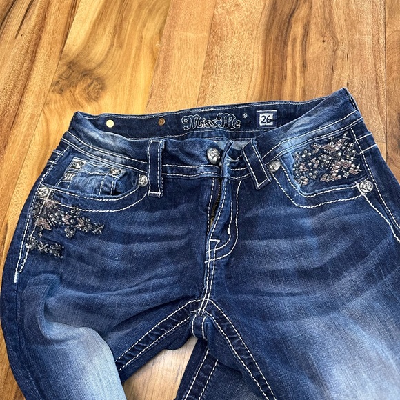 Miss Me Jeans Bootcut Size 26 Dark Wash Sequin Embellished Distressed Pockets - Picture 5 of 12